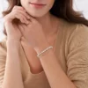 All Stacked Up Howlite kedjearmband med pärlor All Stacked Up Howlite kedjearmband med pärlor