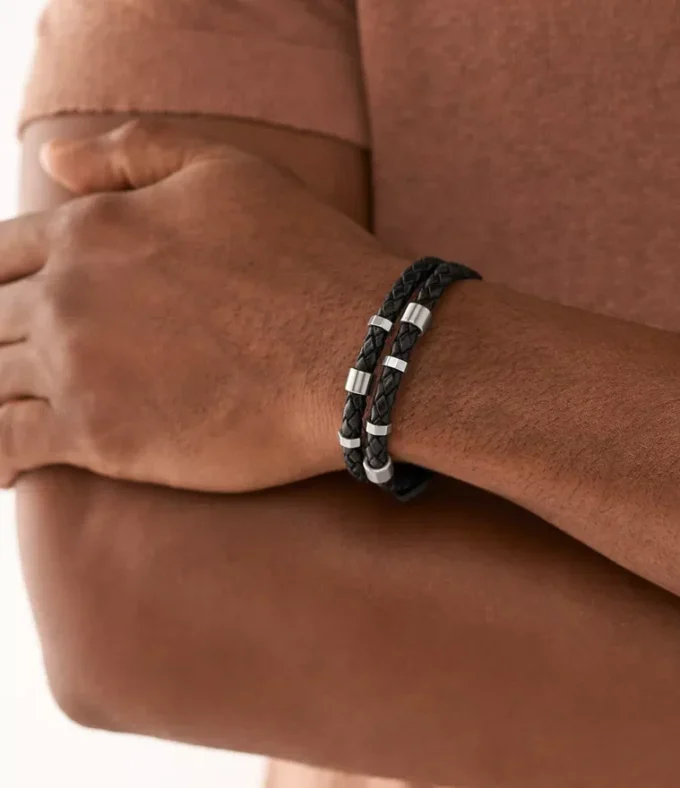 Bronson Leather Essentials Svart läderarmband Bronson Leather Essentials Svart läderarmband