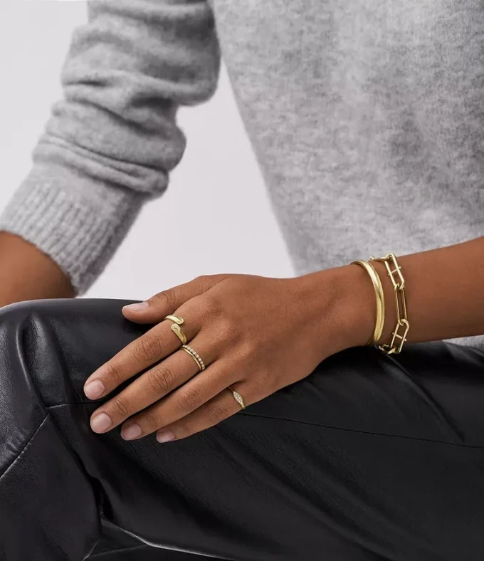 Harlow Linear Texture guldfärgad rostfri wrap-ring Harlow Linear Texture guldfärgad rostfri wrap-ring