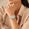 Neutra Chronograph tvåfärgad rostfri stålklocka Neutra Chronograph tvåfärgad rostfri stålklocka